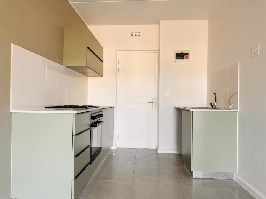 2 Bedroom Property for Sale in Parklands Western Cape